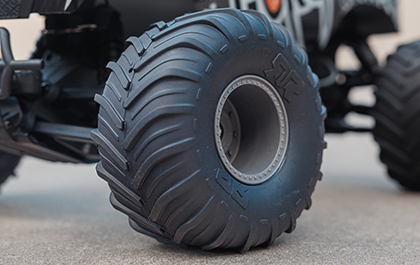 MONSTER TRUCK WHEELS & TIRES