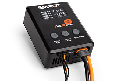 SELECT IC3® OR IC5® CHARGING OUTPUT for the Spektrum Smart Charger and Power Supply Combo